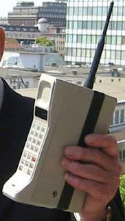The Motorola DynaTAC 8000x